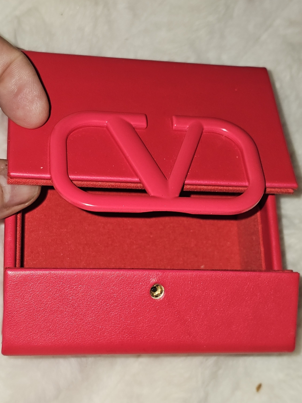 Valentino Red Embossed Logo Compact Case - Picture 4 of 6